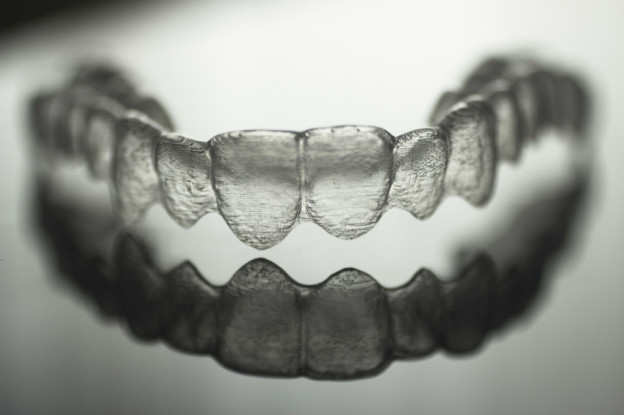 Invisalign braces Manchester, clear fixed braces Manchester, Invisalign offers Manchester
